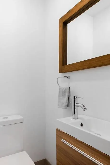 Neem 31 Comfortable, Luxury Apartment 10 Min To The Beach 툴룸