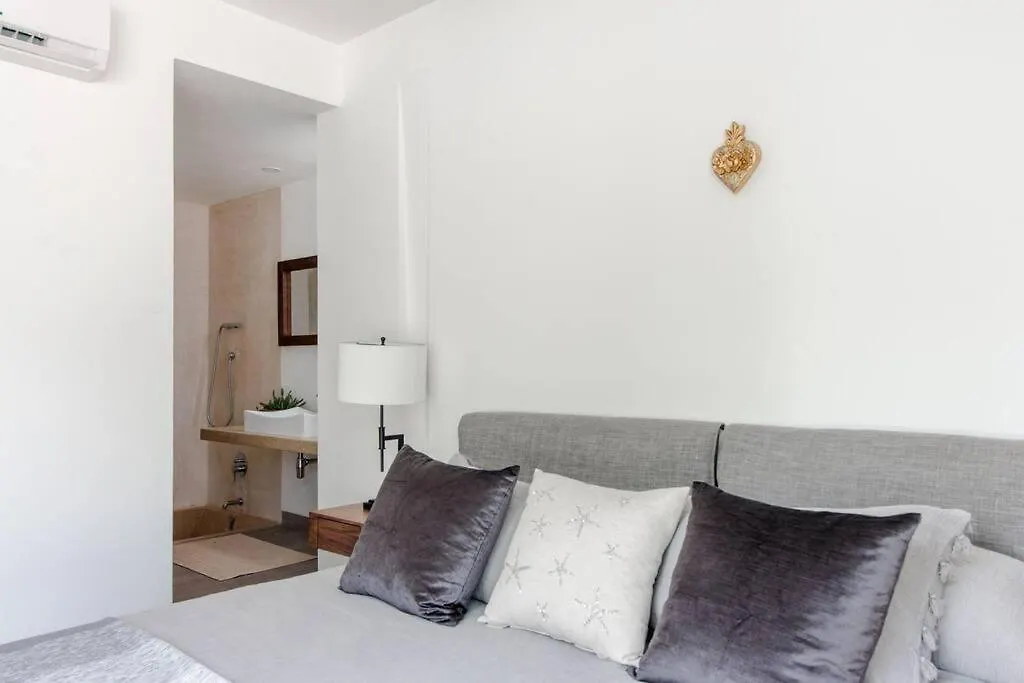 Neem 31 Comfortable, Luxury Apartment 10 Min To The Beach 툴룸