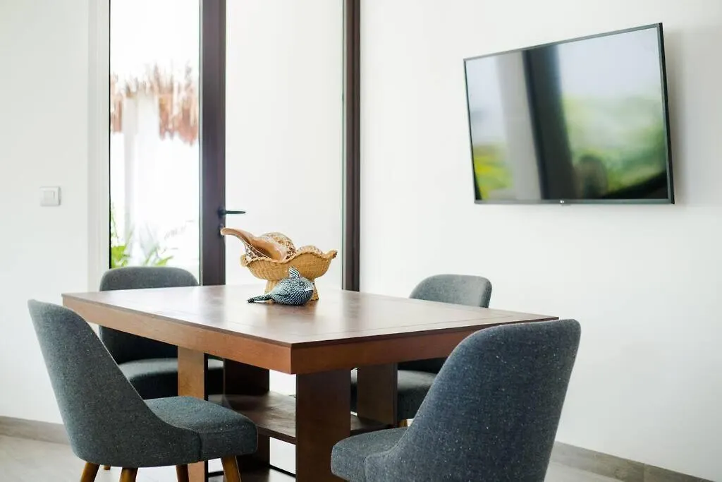 Neem 31 Comfortable, Luxury Apartment 10 Min To The Beach 툴룸